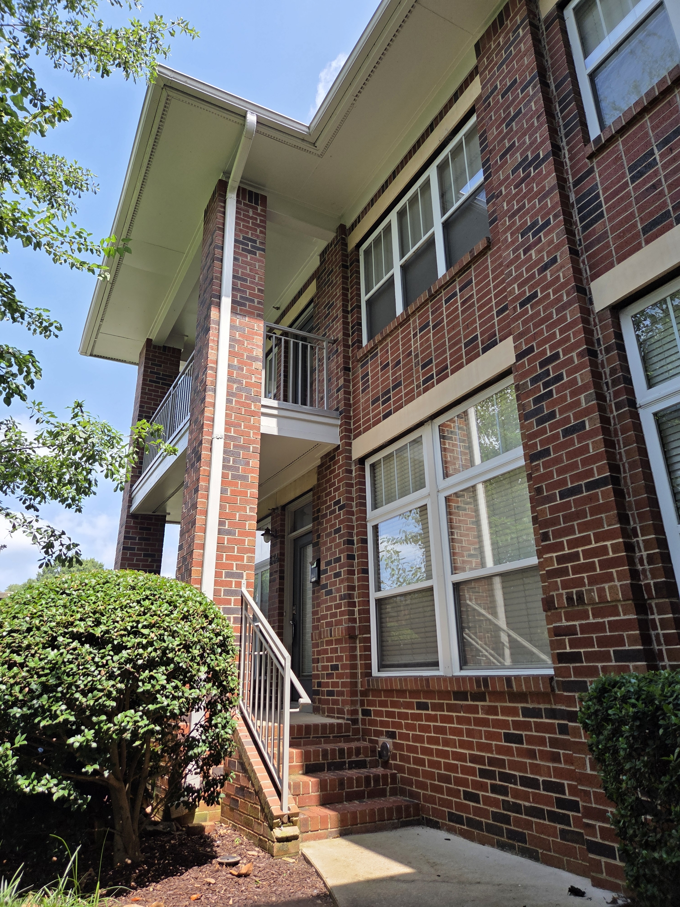 534 Oakland Avenue #10